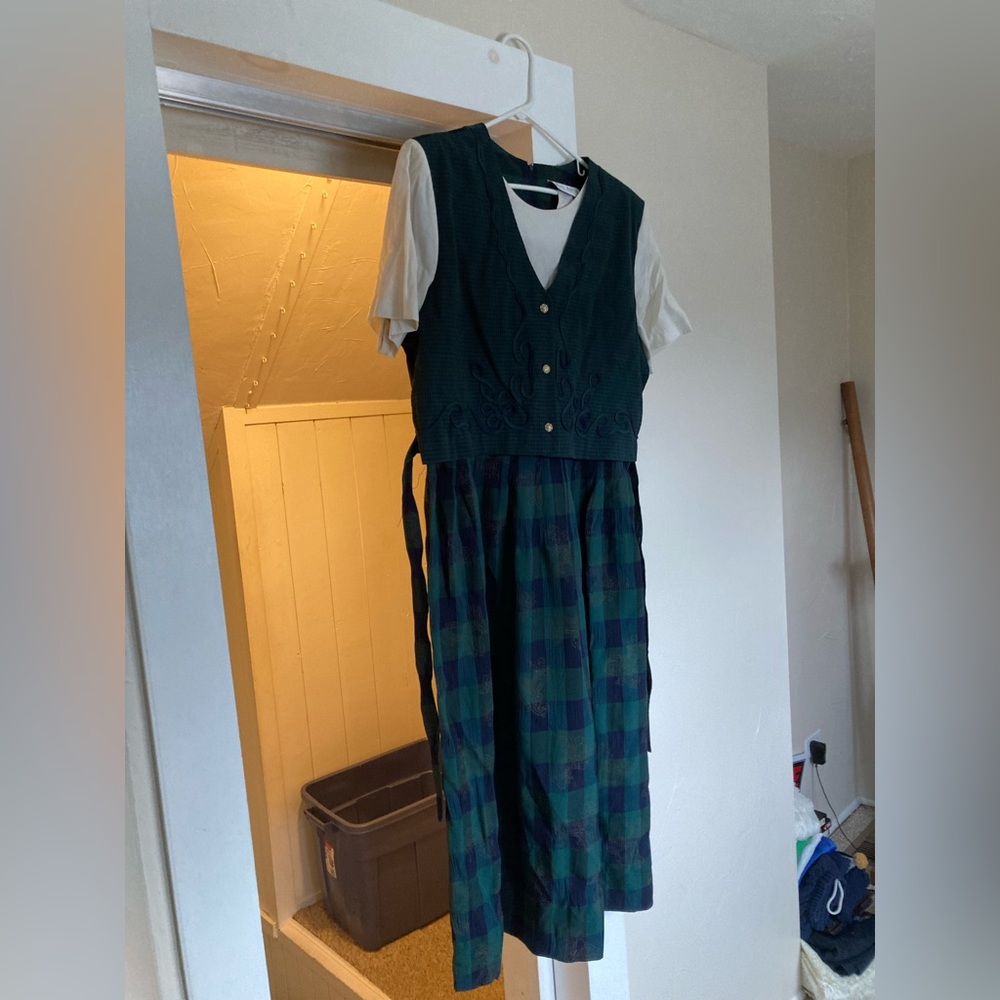Plaid short-sleeved Miss Dorby dress